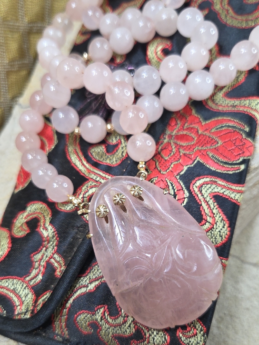 14K Solid Gold With Pink Jadeite Clasp Pendant Pre Antique Jadeite Long Necklace - Picture 14 of 16